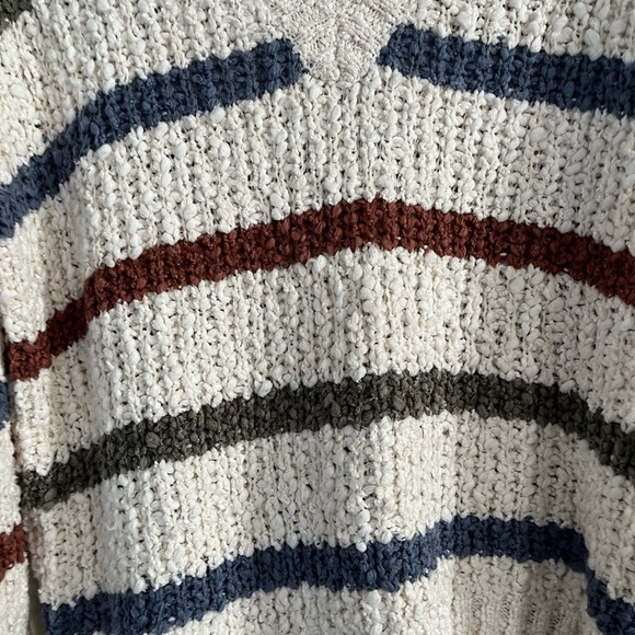 Adora sweater - Picture 3 of 7